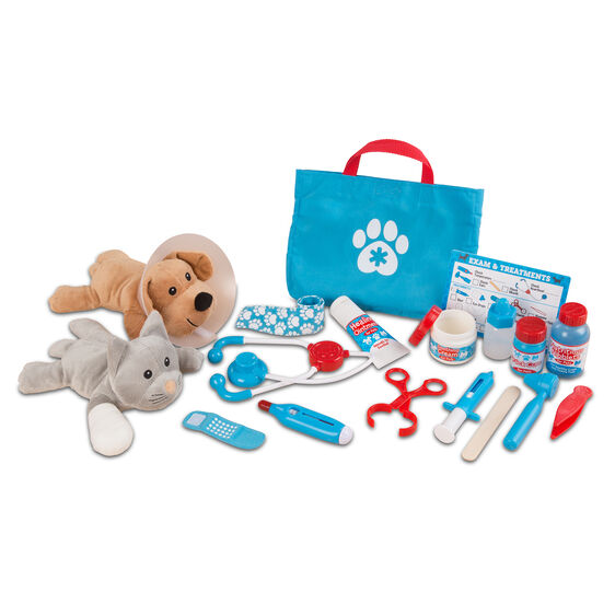 Image of Examine and Treat Pet Vet Play Set components